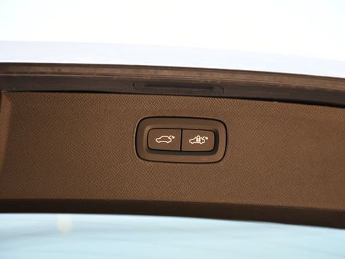 Used 2026 Volvo XC90 B6 Plus AWD/4WD image 26