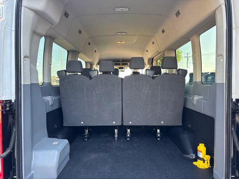 Used 2019 Ford Transit 350 XLT RWD image 38