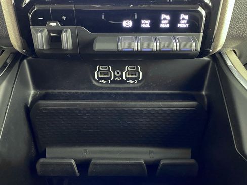 Used 2023 RAM 2500 Laramie image 31