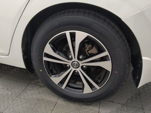 Used 2020 Nissan Sentra SV w/ Electronics Package FWD image 31