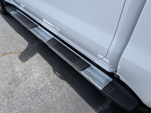 Used 2023 GMC Sierra 1500 SLT w/ SLT Premium Plus Package image 13