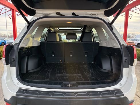 Used 2019 Subaru Forester Limited image 21