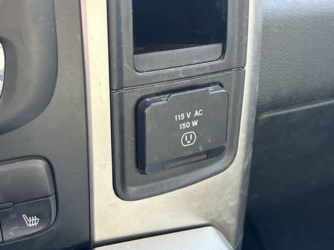 Used 2017 RAM 2500 Big Horn image 19