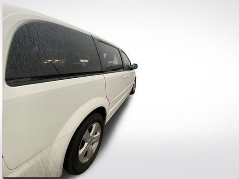 Used 2013 Dodge Grand Caravan SE image 10