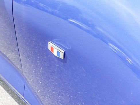 Used 2021 Chevrolet Camaro LT w/ RS Package image 6