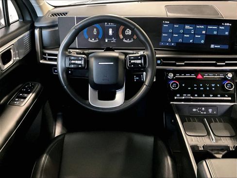 Used 2024 Hyundai Santa Fe SEL image 18