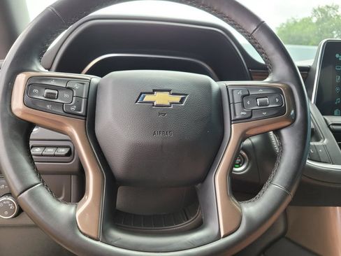 Used 2023 Chevrolet Tahoe High Country AWD/4WD image 28