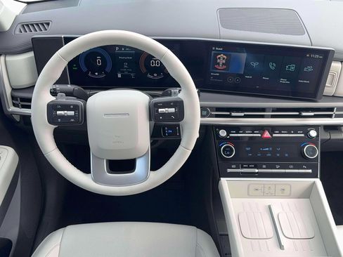 New 2026 Hyundai Santa Fe SE image 17