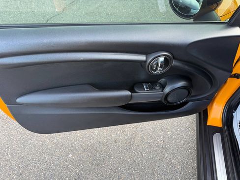 Used 2014 MINI Cooper 2-Door Hardtop FWD image 10