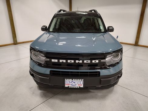 Used 2023 Ford Bronco Sport Outer Banks w/ Tech Package AWD/4WD image 3