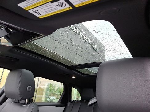 New 2026 Land Rover Range Rover Velar S image 10