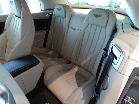 Used 2014 Bentley Continental GT image 25
