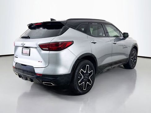 Used 2024 Chevrolet Blazer RS w/ Driver Confidence II Package image 9