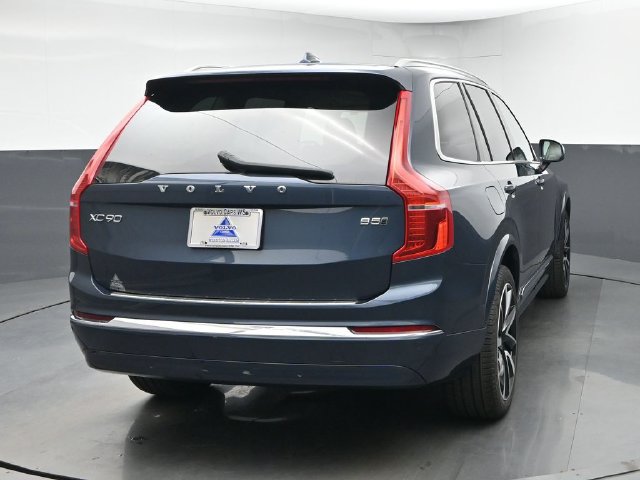 Used 2025 Volvo XC90 B5 Plus w/ Protection Package Premier AWD/4WD image 8