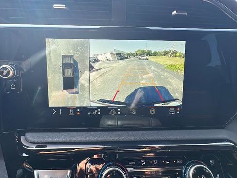 Used 2024 GMC Sierra 2500 AT4 w/ AT4 Premium Plus Package image 29