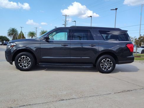 Used 2022 Ford Expedition Max XLT RWD image 4