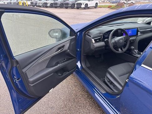 New 2026 Toyota Camry XLE image 12