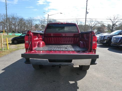 Used 2018 Chevrolet Silverado 1500 LT w/ All Star Edition image 7