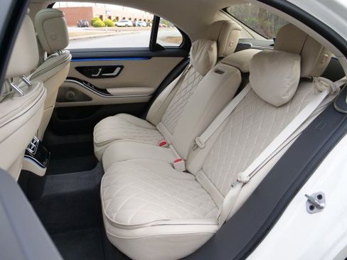 Used 2023 Mercedes-Benz S 580 4MATIC Sedan image 37