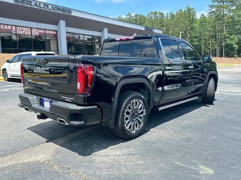 Used 2024 GMC Sierra 1500 Denali Ultimate AWD/4WD image 7