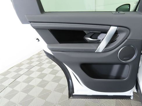 New 2025 Land Rover Discovery Sport S image 26