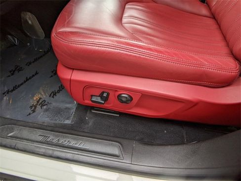 Used 2019 Maserati Levante S image 16