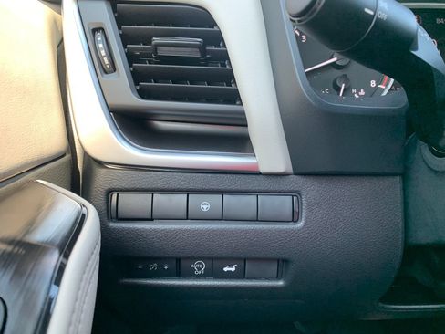 New 2026 Nissan Rogue Dark Armor FWD image 19