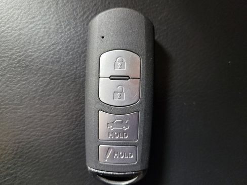 Used 2017 MAZDA CX-5 Touring w/ Preferred Equipment Package image 32