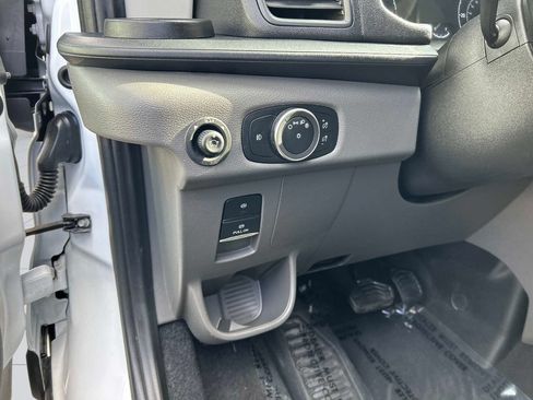 Used 2024 Ford Transit 350 XLT RWD image 20