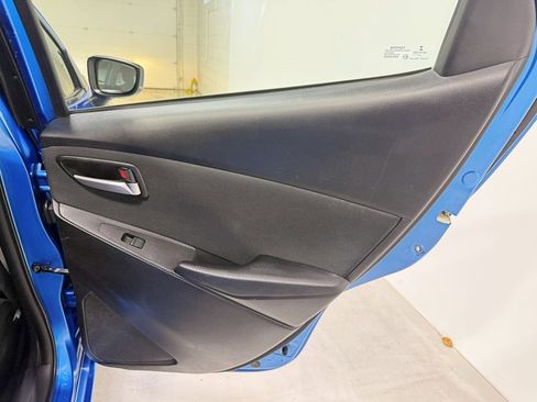 Used 2020 Toyota Yaris LE image 31