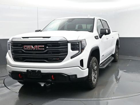 Used 2024 GMC Sierra 1500 AT4 w/ Technology Package image 25