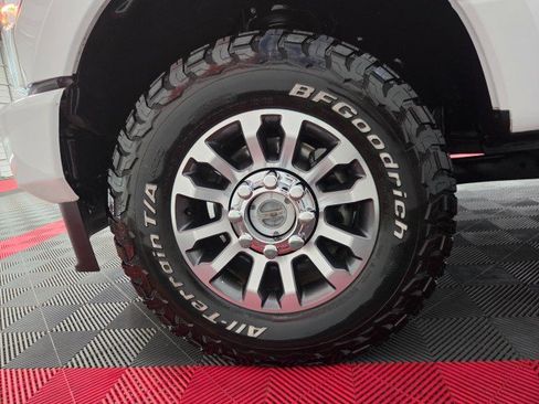 Used 2022 Ford F250 Lariat w/ Lariat Ultimate Package image 86