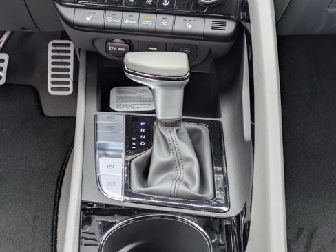 New 2026 Hyundai Elantra SEL Sport FWD image 19