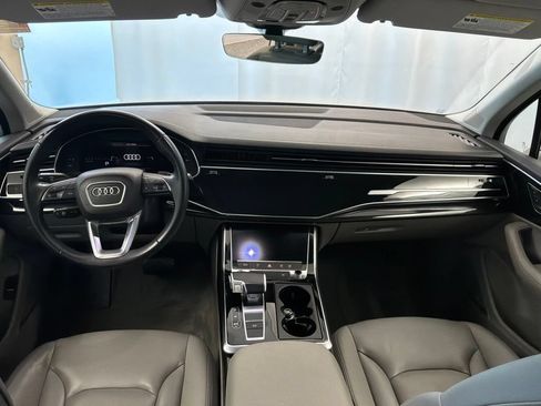 Used 2024 Audi Q7 3.0T Premium Plus AWD/4WD image 12