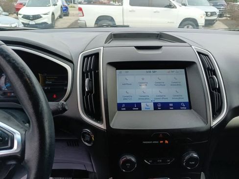 Used 2020 Ford Edge SEL w/ Cold Weather Package image 12