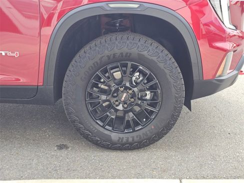 New 2026 GMC Acadia AT4 w/ Luxury Package image 9