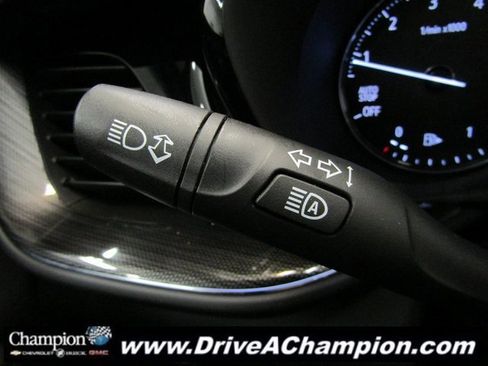 Used 2022 Buick Envision Essence w/ Sport Touring Package image 26