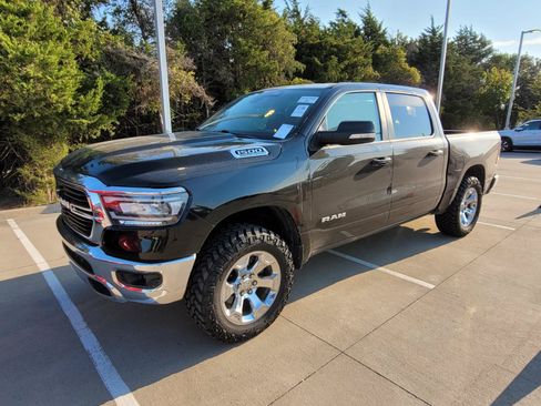 Used 2021 RAM 1500 Big Horn AWD/4WD image 1