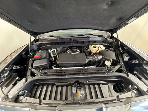 Used 2024 GMC Sierra 1500 AT4 w/ Technology Package image 29