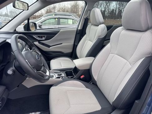 Used 2023 Subaru Forester Premium image 12