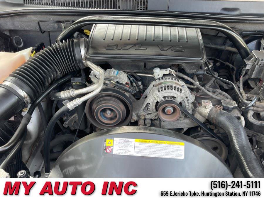 Used 2010 Jeep Grand Cherokee Laredo AWD/4WD image 27