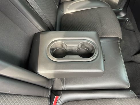 Used 2021 Buick Encore Preferred image 17