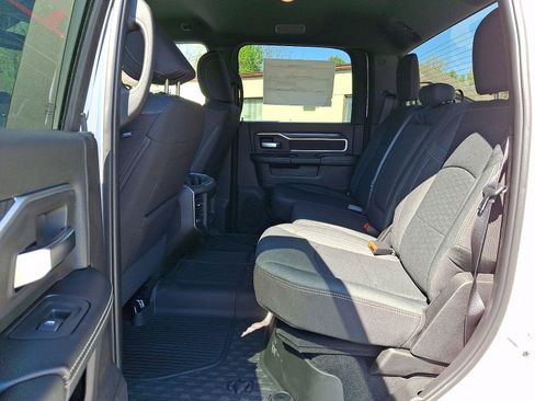 New 2026 RAM 3500 Big Horn AWD/4WD image 6
