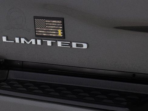 Used 2020 RAM 2500 Limited AWD/4WD image 23