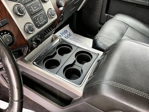 Used 2015 Ford F250 Lariat w/ Lariat Ultimate Package AWD/4WD image 14