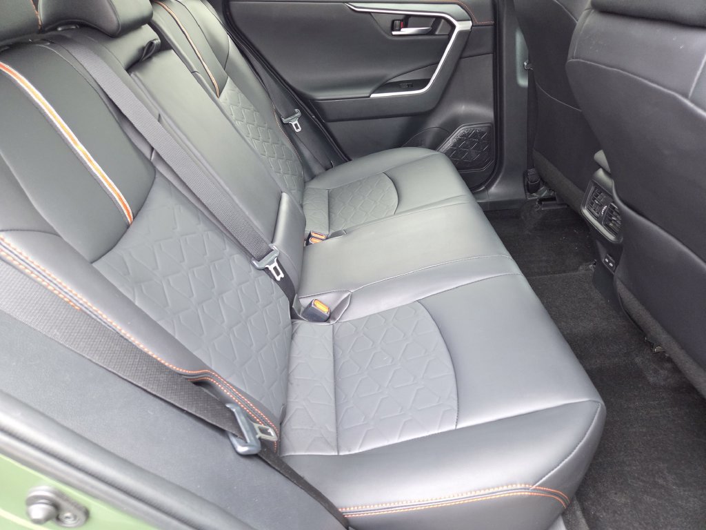 Used 2024 Toyota RAV4 Adventure w/ Convenience Package AWD/4WD image 5