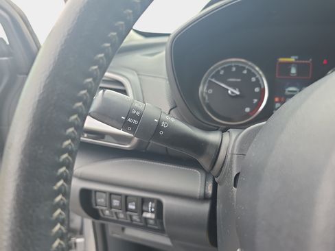 Used 2019 Subaru Forester Touring AWD/4WD image 26