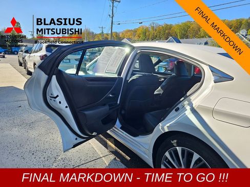 Used 2021 Lexus ES 350 w/ Premium Package image 12