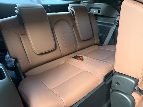 New 2026 Mitsubishi Outlander SEL image 29