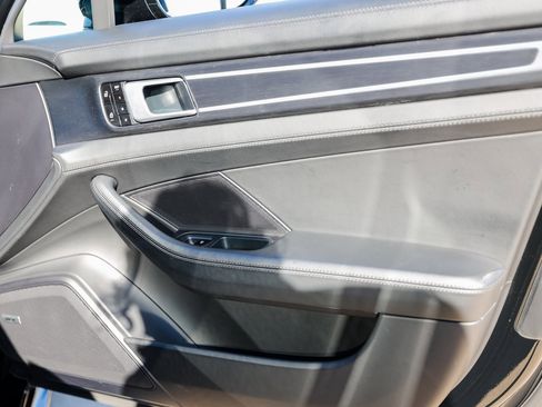 Certified 2019 Porsche Panamera GTS image 26